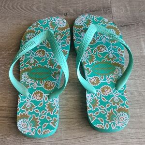Havianas Floral Green Flip Flops